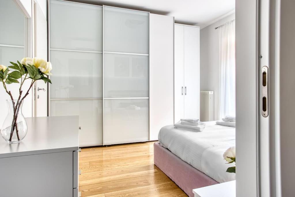 Apartment Comfy And Central Milan